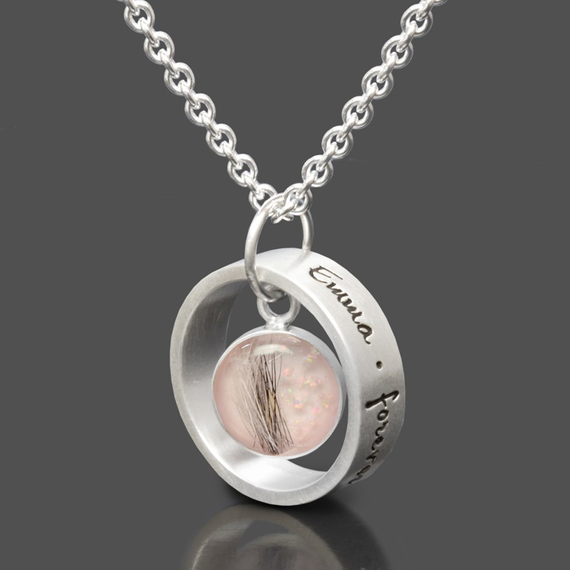 Erinnerungsschmuck-Tierhaarschmuck-Hund-Katze-Pferd