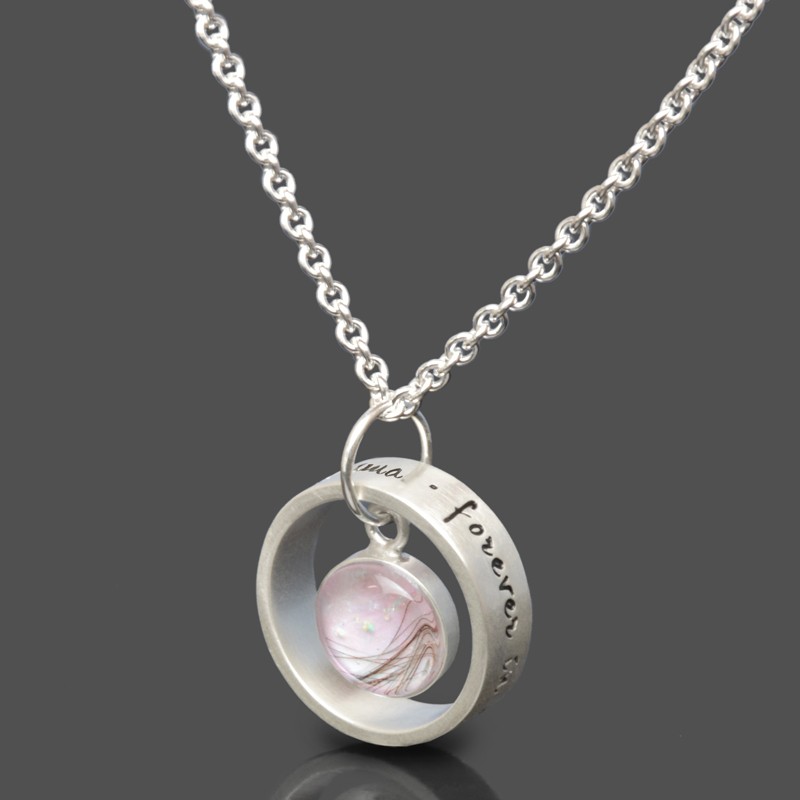 Erinnerungsschmuck-Tierhaarschmuck-Hund-Katze-Pferd