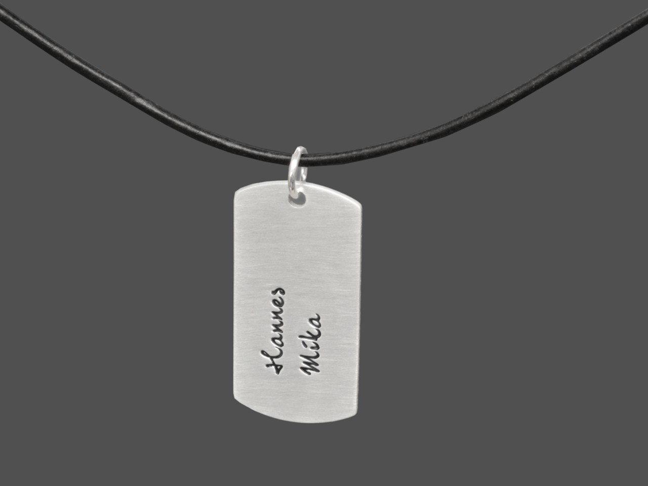 Partnerkette-Herrenkette-personalisiert-Maennerschmuck